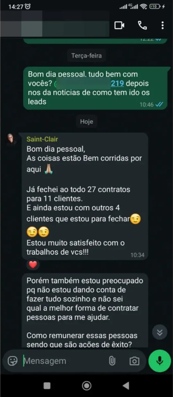 Print de WhatsApp: cliente relata 27 contratos fechados para 11 clientes